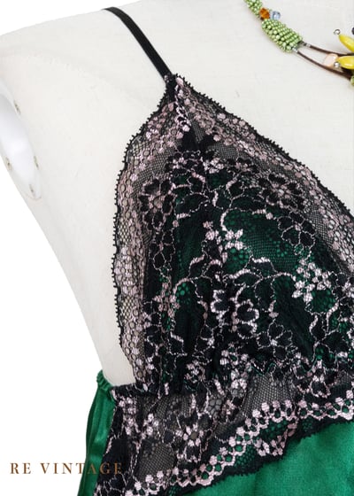 翡翠幻境黑蕾絲小背心5