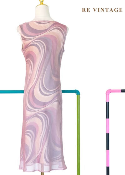 粉紅的液態夢境垂墜領洋裝11