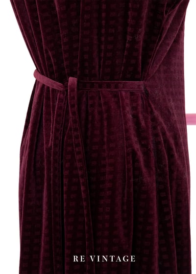 紅酒色格紋絨布洋裝11