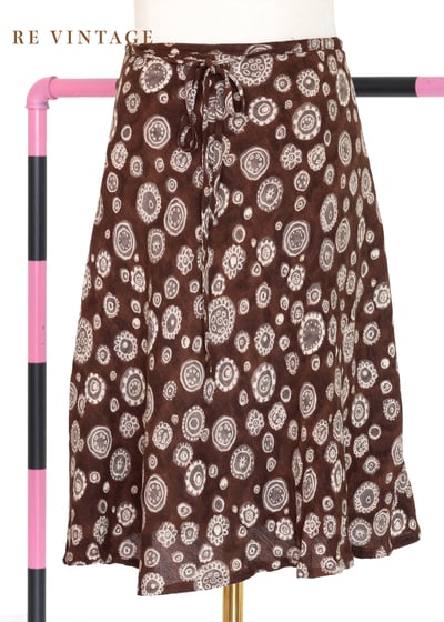 鋸齒小花 cinnamon brown 小短裙 （28")1