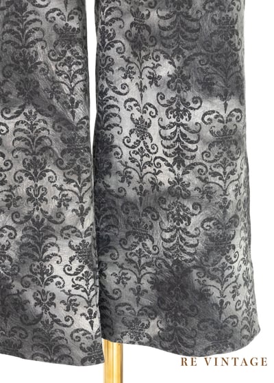 灰色系華麗印花低腰小喇叭褲4