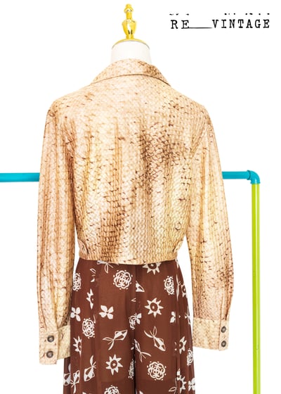 短版蛇皮斑長袖上衣6