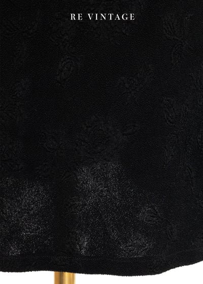 必備單品 - 立體壓花黑色長裙（26-32"）6