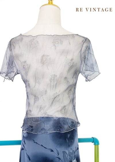 煙藍色浮花透膚網紗上衣8