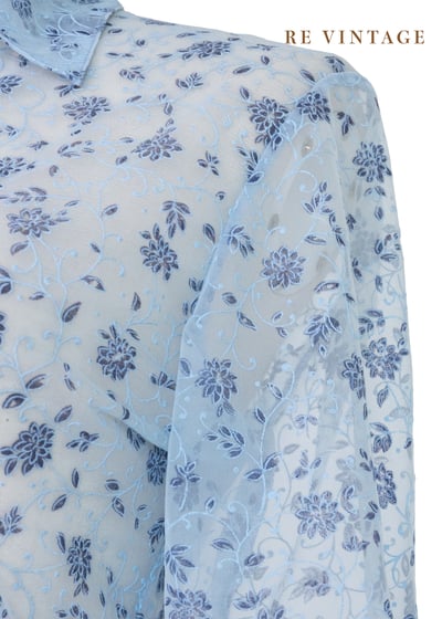 淡藍冰霜小花透膚上衣8