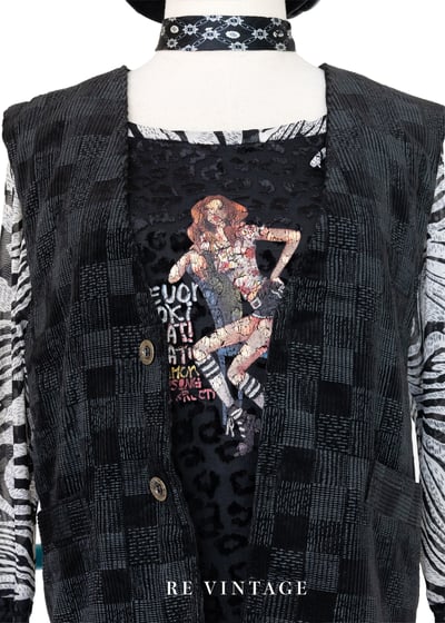 黑灰色格紋燈芯絨背心3