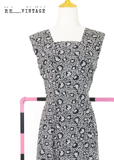 小碎花黑白色氣質長洋裝3