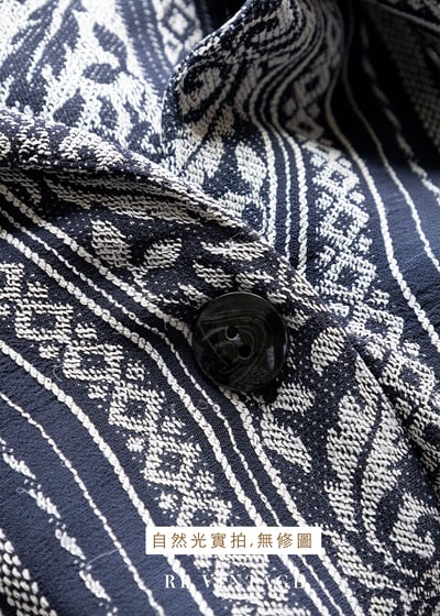 Chakra Art Meditation 深藍色上衣12