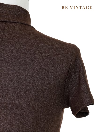 暖棕花帖短袖上衣10