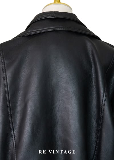 質感單品 - 冬季帥氣雙穿寬版皮革外套15