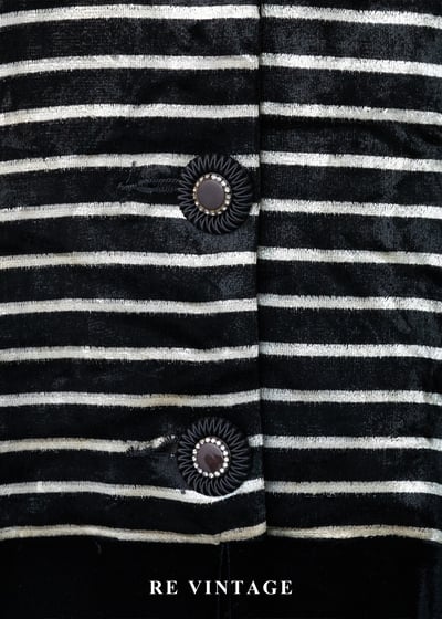 條紋狂想曲排釦黑絨洋裝4