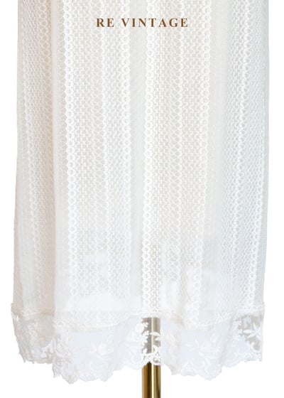 奶白色蕾絲仙氣光芒洋裝12