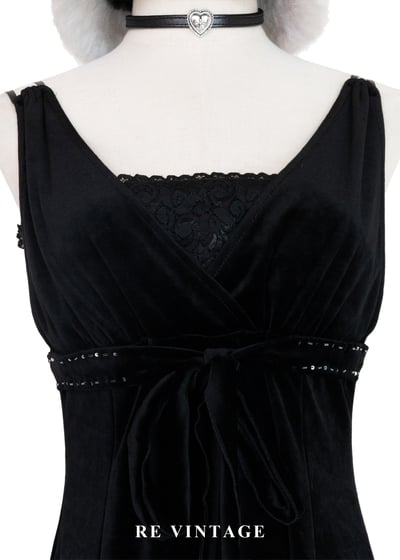 暗黑童話黑絨蕾絲細肩帶洋裝3