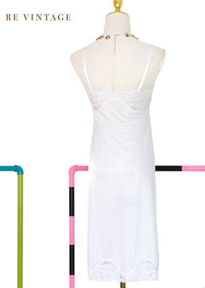 白色小精靈蕾絲內搭洋裝10