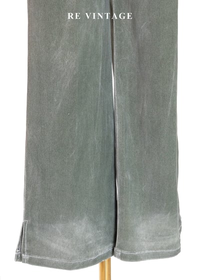 質感單品 - 煙灰綠色貼身長褲 (28-30")9