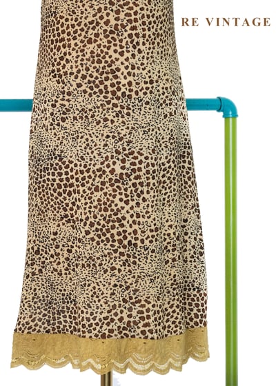 金黃豹紋蕾絲滾邊細肩帶洋裝4