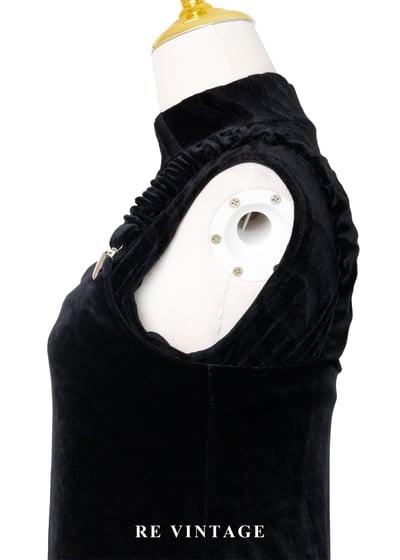 極簡主義 - 銀釦黑絨吊帶長洋裝8