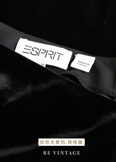 必備單品 - 黑色絨布小短裙（25"）8