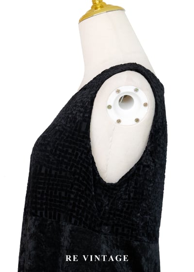 織紋格紋迷宮黑絨長洋裝8