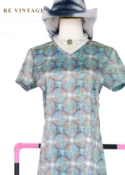 穿梭時空的數碼訊號迷你洋裝3