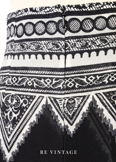 貴族白菱格徽章高腰美裙（24"）11