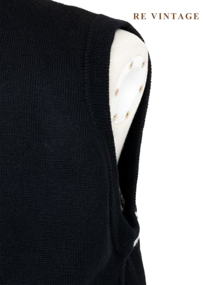 法式俏皮花朵起舞毛料針織背心11