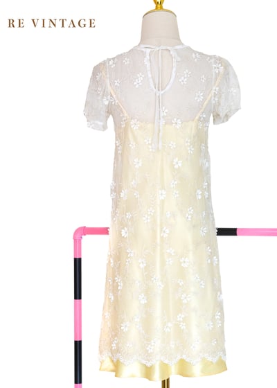 法式金光花語刺繡透膚洋裝11