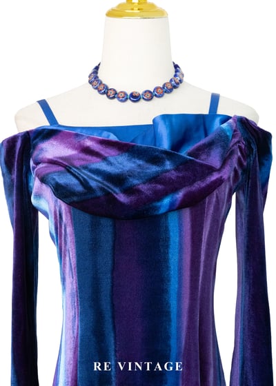 極光極限 - 迷幻漸層線條垂墜領長洋裝3