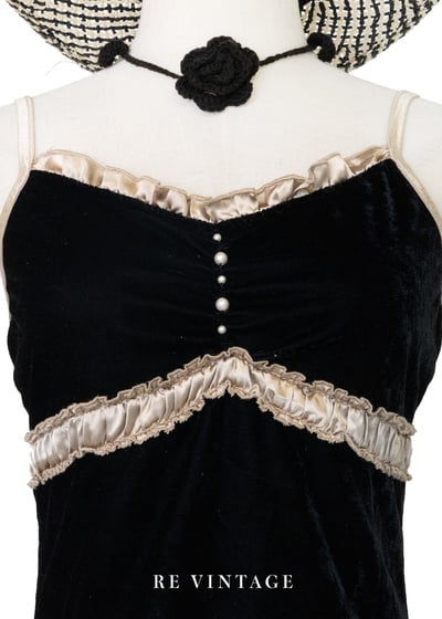 天鵝絨夜曲交響約細肩帶背心3