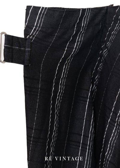 線條格紋氣質中長裙（28"）9