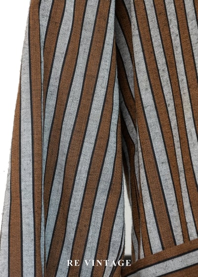 倫敦街頭的偵探線條長版薄外套9