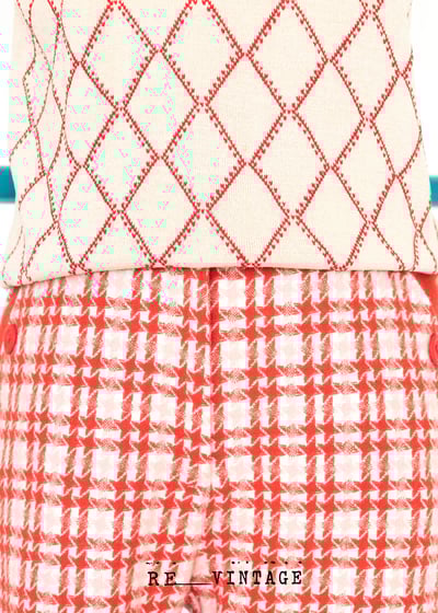 紅紅菱格米白色針織上衣4
