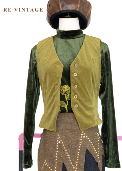 柔亮黃綠色絨布背心1