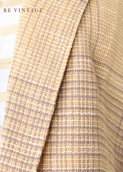 奶黃色格紋薄款西裝外套9