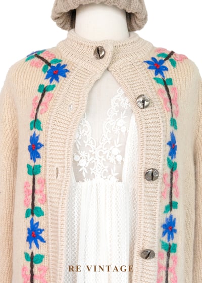 奶油白小花綻放毛料針織毛衣外套3
