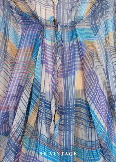 幻彩光影格子輕盈罩衫上衣7