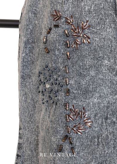 水洗灰調煙燻珠飾綻放牛仔裙（27"）7