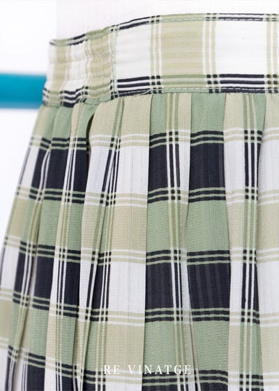 抹茶綠格紋百摺中長裙5