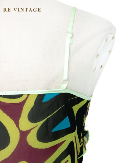 青竹絲迷宮圖騰細肩帶背心11