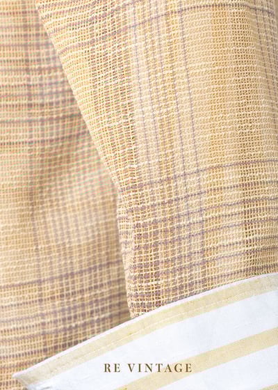 奶黃色格紋薄款西裝外套6