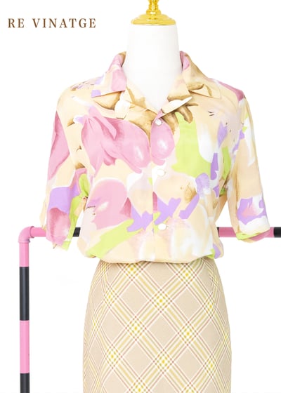 淡黃粉紅花夏日襯衫1