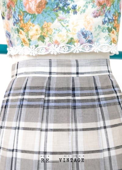 麻料手感的粉筆藍灰色格紋百褶裙9