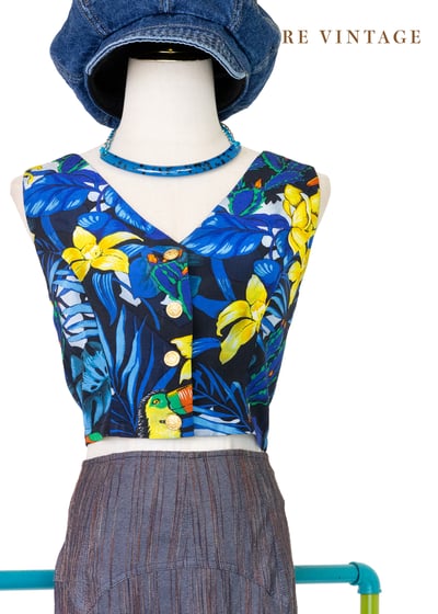 Jungle Whisper 繁葉間熱帶鳥兒短版背心1