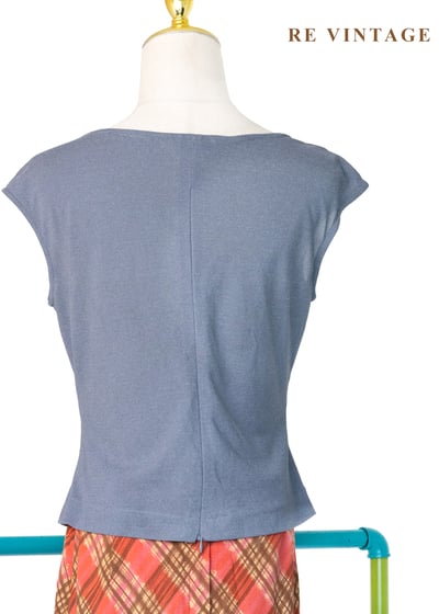 質感單品 - 霧灰裡的斜向抓皺上衣8