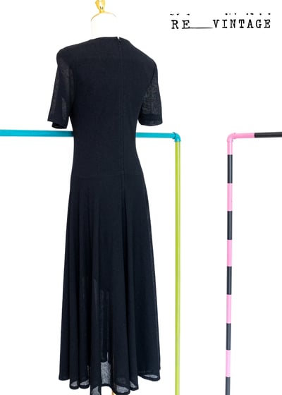 小花木釦鬆餅格布料黑色長洋裝11