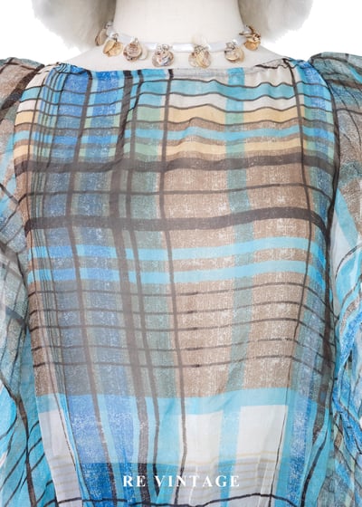 光影波浪荷葉透明系背心4