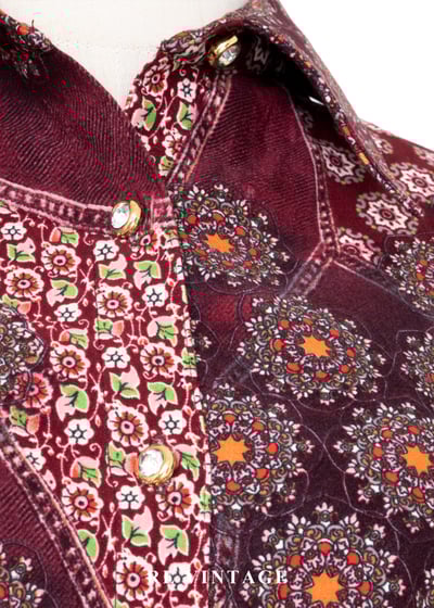 酒紅拼花的秘密訊號上衣7