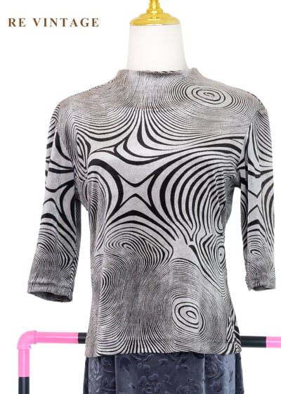 迷霧裡渦流節奏銀灰色絨布上衣7