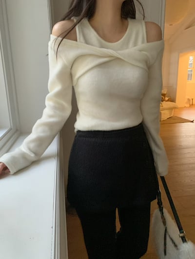 小露肩扭結毛衣7