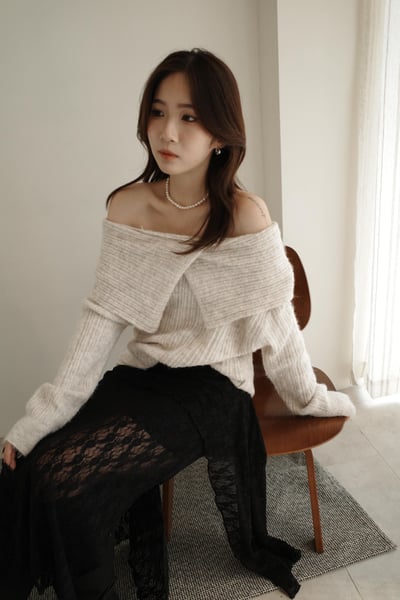 前後兩穿大Ｖ翻領平口毛衣2